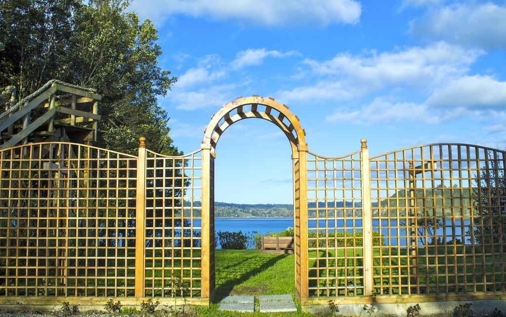 Villa La Casa Del Árbol De Chiloé Castro Exterior foto